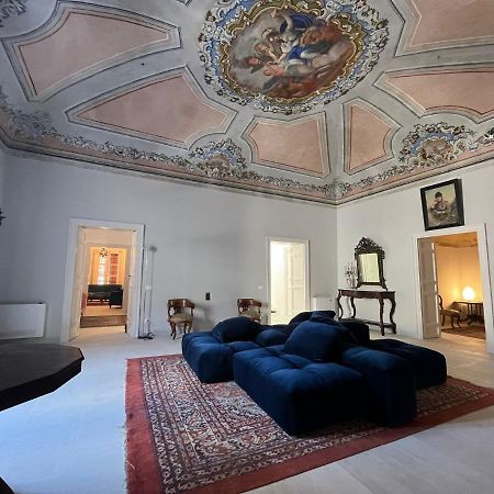 Bed and Breakfast Palazzo Triolo - Dimora Di Charme Corleone Exterior foto