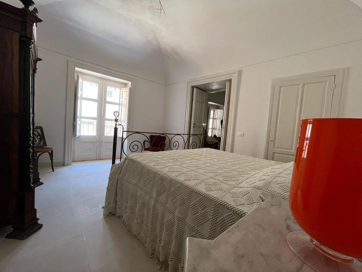 Bed and Breakfast Palazzo Triolo - Dimora Di Charme Corleone Exterior foto